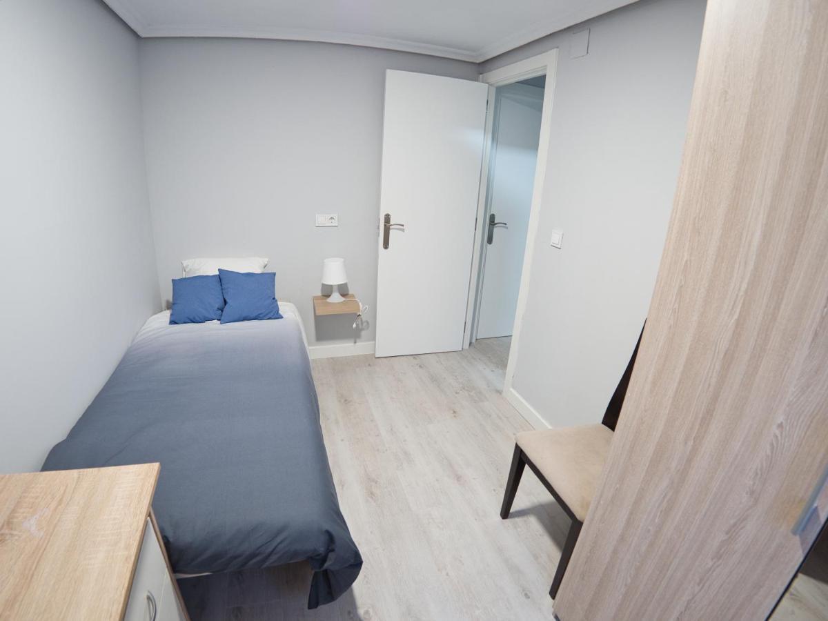 Bonito Piso Villafria 3 Habitaciones,wiffi *